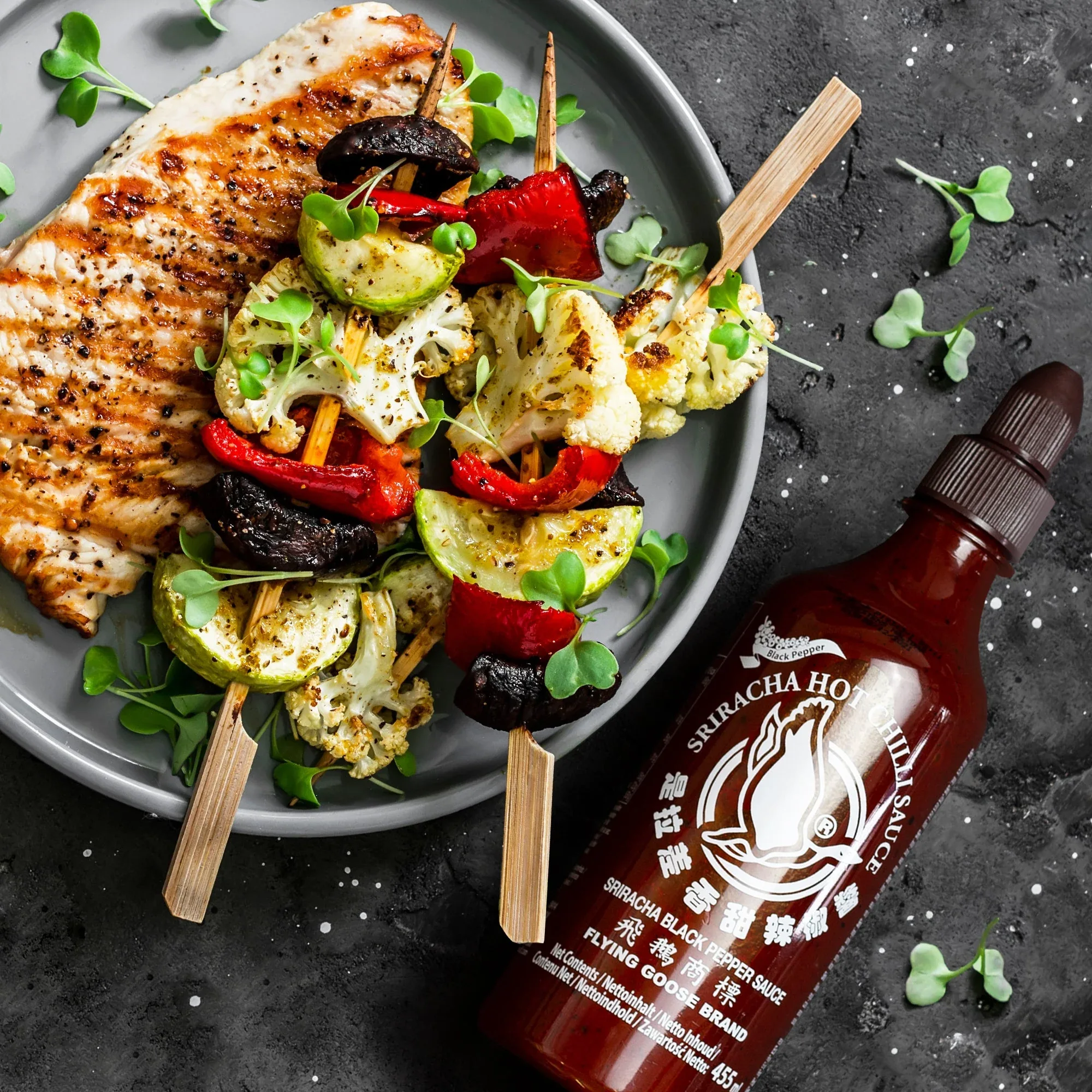 Flying Goose Sriracha Sauce - Black Pepper 455ml - Image 5