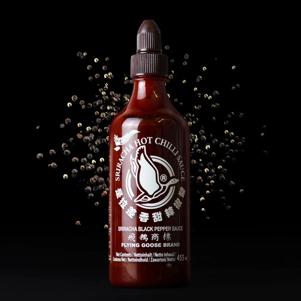 Flying Goose Sriracha Sauce - Black Pepper 455ml - Image 6
